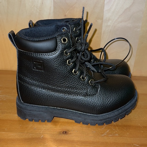 Fila Edgewater Boy’s Boots New No Box - Picture 3 of 3